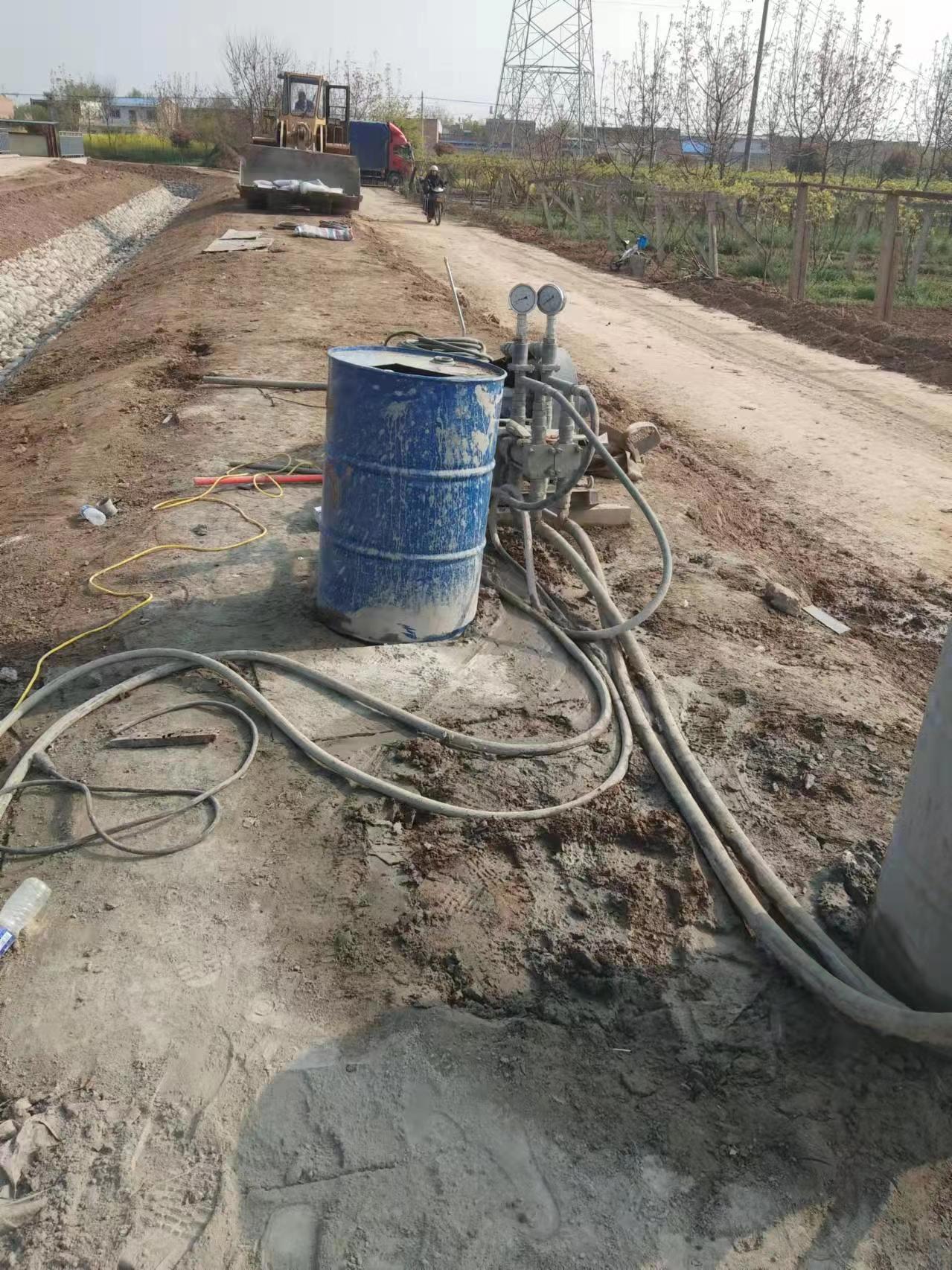 小板镇顶管注浆